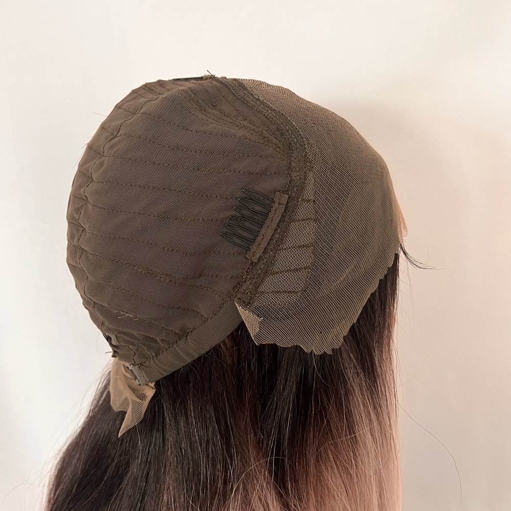 Gorgeous Ombre Pink 13x4 Lace Front Premium Fiber Wig for Daily Wear/Date Night💖 - Picture 5 of 11